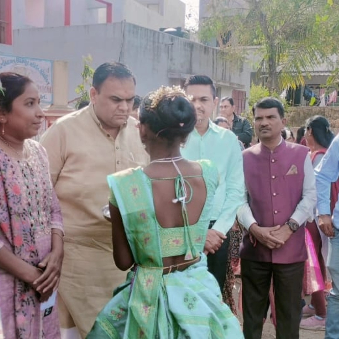 વિકસિત ભારત સંકલ્પ યાત્રા ફેઝ ૨ સુરત જિલ્લાના મહુવાના કાની ગામે રાખવામાં આવી.